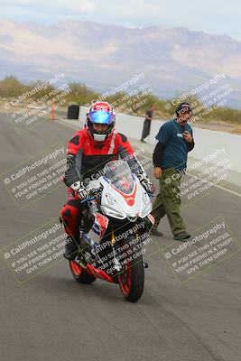 media/Mar-20-2023-Moto Forza (Mon) [[d0bbc59e78]]/Around the Pits/